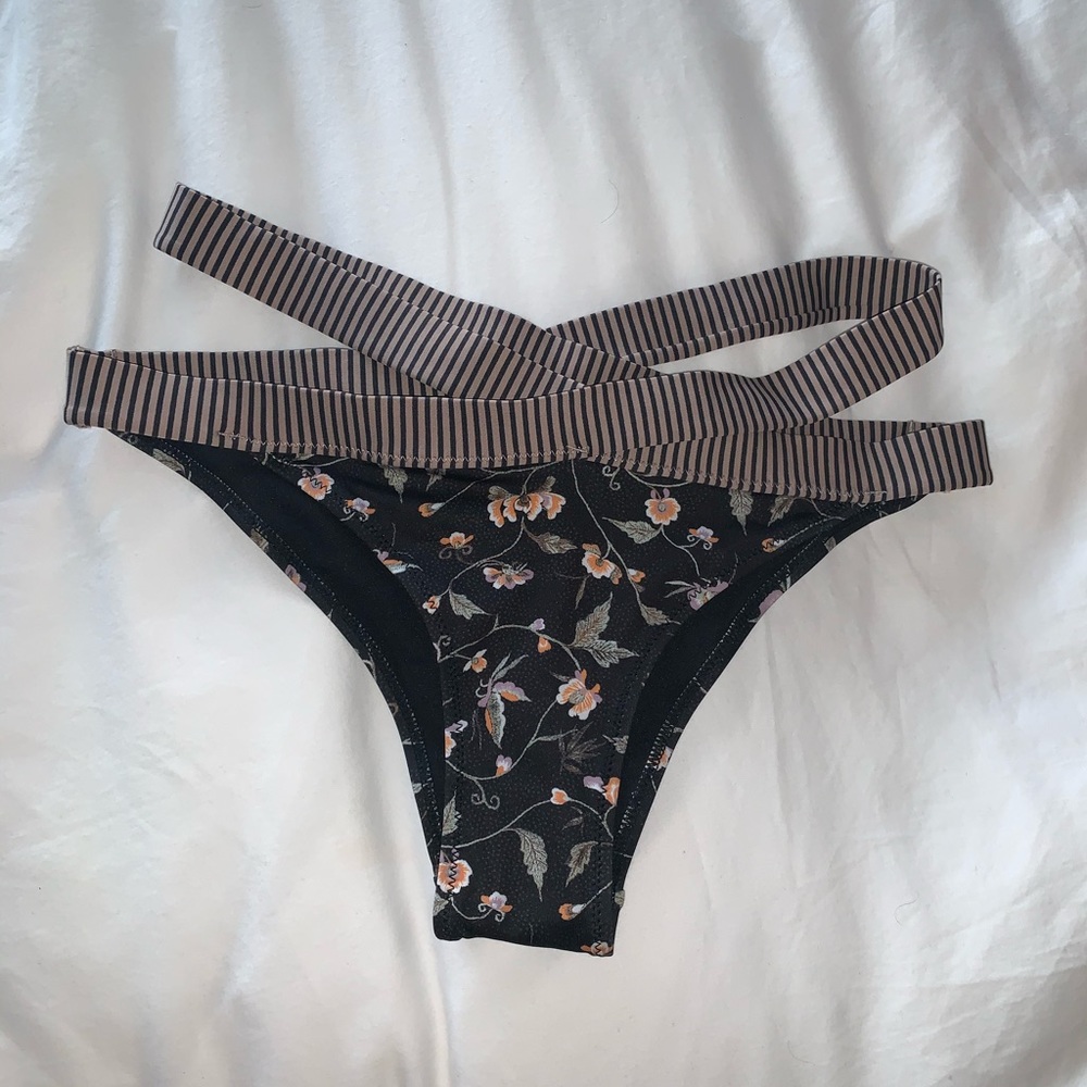 Black floral bikini bottom crisscross top